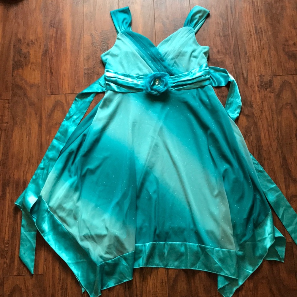 Teen formal dress
